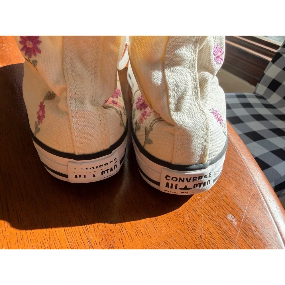 Converse Chuck Taylor All‎ Star Hi Floral Embroidered Youth Shoes Egret A11775F
